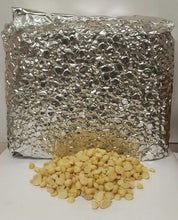 Load image into Gallery viewer, Treat Of The Day! Raw Wholesale Organic Macadamia Nuts - 25lb Case